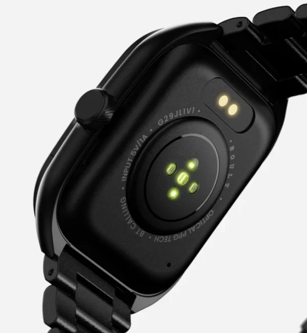 Boult Kliff Curved Display Smartwatch - Image 4