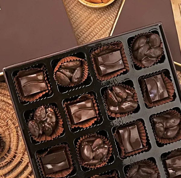 Vegan Dark Sugarfree Chocolate Box