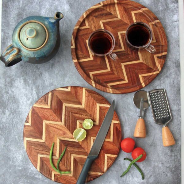 Round Chevron Wood Chopping Board & Tray