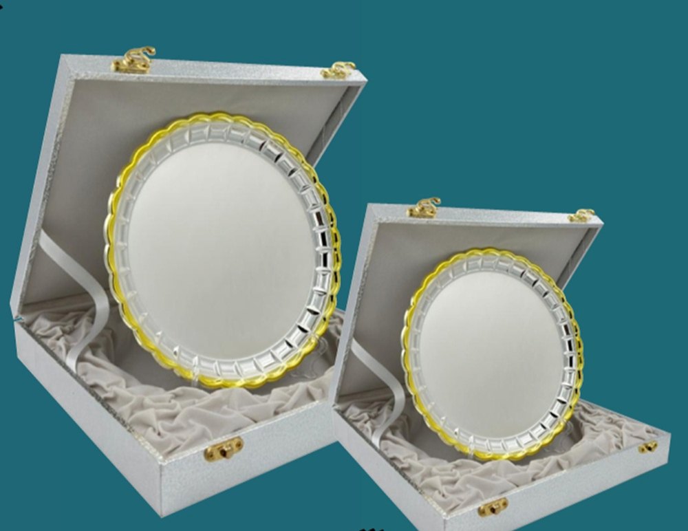 Gold and Silver Plated Velwet Box Award - Image 3